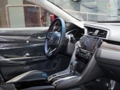 Khuyến mãi giảm giá sâu với chiếc Honda Civic RS 1.5 Turbo đời 2020, giao nhanh