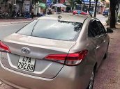 Bán Toyota Vios E sản xuất năm 2018, màu vàng cát