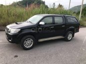 Bán Toyota Hilux 2012, màu đen