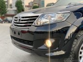 Fortuner V 1 cầu máy xăng, số tự động 2013, hàng siêu đẹp