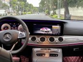 Cần bán Mercedes-Benz E300 AMG model 2019, màu đen