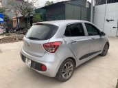 Cần bán Hyundai Grand i10 năm sản xuất 2017, màu bạc