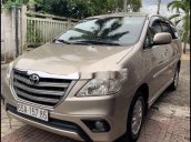 Cần bán Toyota Innova sản xuất năm 2015 chính chủ, giá tốt