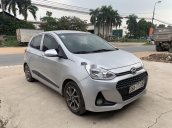 Cần bán Hyundai Grand i10 năm sản xuất 2017, màu bạc