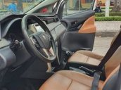 Bán ô tô Toyota Innova năm 2018, màu trắng