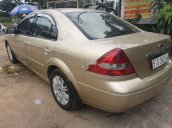 Cần bán xe Ford Mondeo sản xuất 2003, màu vàng