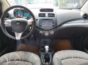 Bán Chevrolet Spark sản xuất 2016, màu trắng còn mới