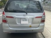 Cần bán xe Toyota Innova năm 2014, màu bạc, giá 420tr