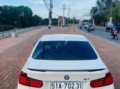 Bán xe BMW 3 Series 320i năm 2013, màu trắng, nhập khẩu chính chủ, giá tốt