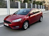 Bán Ford Focus sản xuất 2018, màu đỏ còn mới