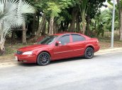 Cần bán xe Ford Mondeo năm sản xuất 2003, màu đỏ, giá chỉ 145 triệu