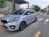 Bán xe Kia Rondo năm 2017, giá chỉ 498 triệu