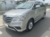 Cần bán xe Toyota Innova năm 2014, màu bạc, giá 420tr