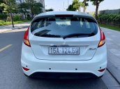 Chính chủ bán Ford Fiesta sản xuất năm 2014, màu trắng