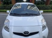 Bán Toyota Yaris sản xuất 2010, màu trắng, nhập khẩu còn mới, giá tốt