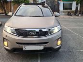 Cần bán gấp Kia Sorento 2014 chính chủ, giá chỉ 650 triệu