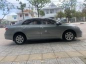 Bán xe Toyota Corolla Altis năm 2011, màu bạc còn mới, giá tốt