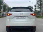 Cần bán gấp với giá ưu đãi nhất chiếc Mazda CX5 2.0 sx 2018 màu trắng