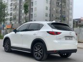 Cần bán gấp với giá ưu đãi nhất chiếc Mazda CX5 2.0 sx 2018 màu trắng