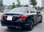 Cần bán xe Mercedes Benz C250 sản xuất 2015, model 2016