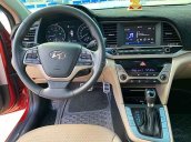 Bán lại xe Hyundai Elantra sản xuất năm 2018, màu đỏ, giá 610tr