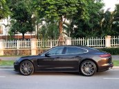 Tôi cần bán Porsche Panamera 2018, xe ít dùng đến, bao check hãng