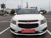 Cần bán lại xe Chevrolet Cruze sản xuất năm 2017, màu trắng còn mới