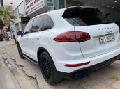 Bán ô tô Porsche Cayenne đời 2014, màu trắng, nhập khẩu 