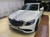 Cần bán Mercedes Benz C200 Exclusive model 2020, màu trắng