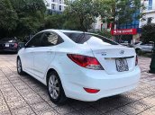 Cần bán xe Hyundai Accent năm sản xuất 2014, màu trắng, nhập khẩu  