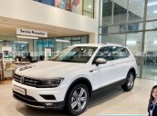 ( Vw Sài Gòn) Tiguan Allspace Luxury màu trắng khuyến mãi trước bạ 120 triệu đồng và nhiều quà tặng - Ngân hàng 80%