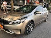 Cần bán lại xe Kia Cerato sản xuất 2017, full option