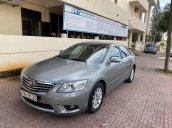 Cần bán gấp Toyota Camry năm sản xuất 2011, nhập khẩu 