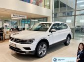 ( Vw Sài Gòn) Tiguan Allspace Luxury màu trắng khuyến mãi trước bạ 120 triệu đồng và nhiều quà tặng - Ngân hàng 80%