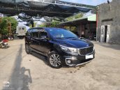 Bán xe Kia Sedona máy dầu bản full, màu đen