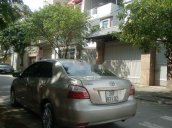 Cần bán xe Toyota Vios sản xuất năm 2013 còn mới