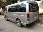 Bán xe Toyota Hiace sản xuất 2006 còn mới, giá tốt