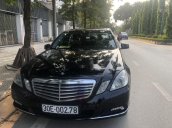 Bán xe Mercedes E class sản xuất năm 2010 còn mới, giá chỉ 680 triệu