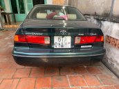 Cần bán Toyota Camry năm sản xuất 2001 còn mới