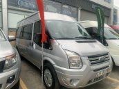 Cần bán Ford Transit sản xuất năm 2015 còn mới