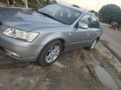 Xe Hyundai Sonata năm 2010, nhập khẩu còn mới, giá tốt