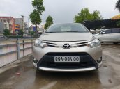 Bán Toyota Vios 2018, màu vàng cát