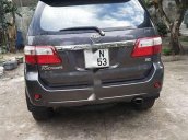 Cần bán gấp Toyota Fortuner năm 2009 còn mới, giá tốt