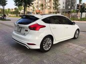 Bán ô tô Ford Focus S sản xuất 2016, màu trắng, giá chỉ 579 triệu