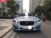 Cần bán lại xe Jaguar XE 2017, màu bạc, xe nhập