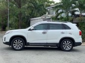 Cần bán xe Kia Sorento đời 2016, màu trắng