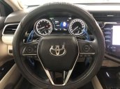 Cần bán Toyota Camry năm 2019, nhập khẩu nguyên chiếc còn mới
