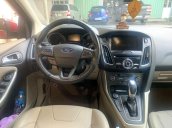 Bán Ford Focus năm 2017, màu đỏ chính chủ