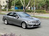 Bán Mercedes C300 sản xuất 2011, model 2012, một đời chủ duy nhất, giá cực tốt