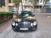 Em bán xe Mercedes E200 SX và ĐK 2008, màu đen